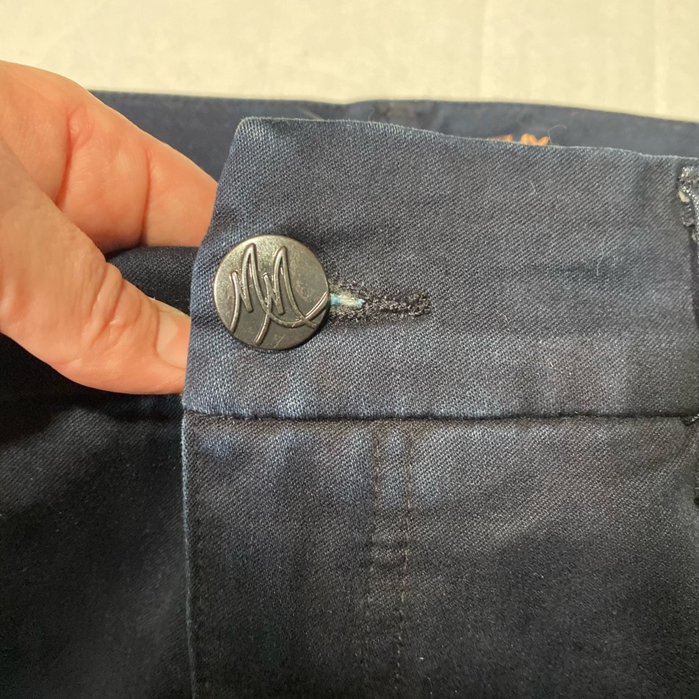 Melissa McCArthy Seven7 Dark Wash Micro Flare 70’s Inspired Jeans Size 16 W - Picture 9 of 16